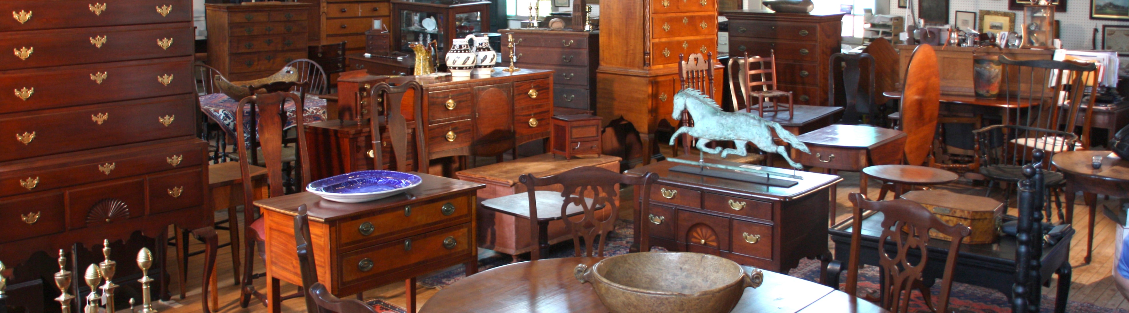 Home Liverant Antiques