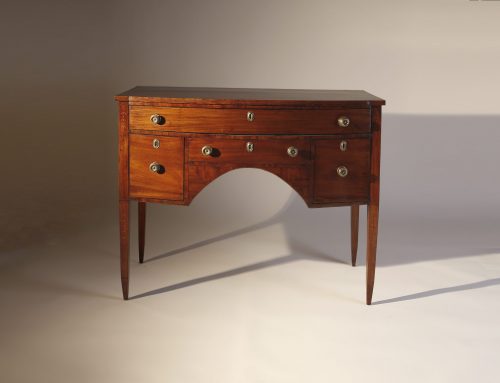 Federal mahogany diminutive server/sideboard with delicate leaf inlay